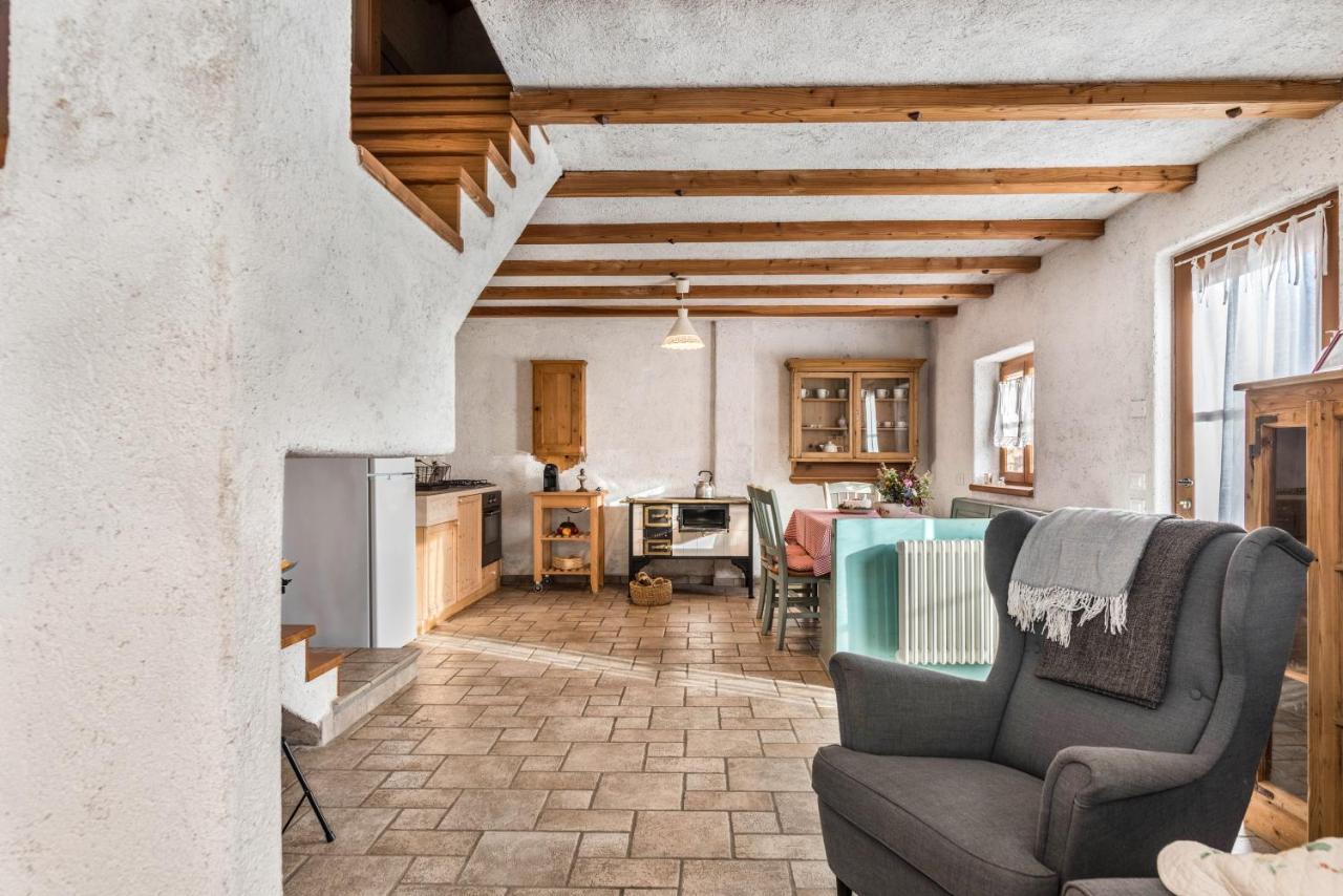 Baita Al Rossat Sant'Orsola Eksteriør bilde